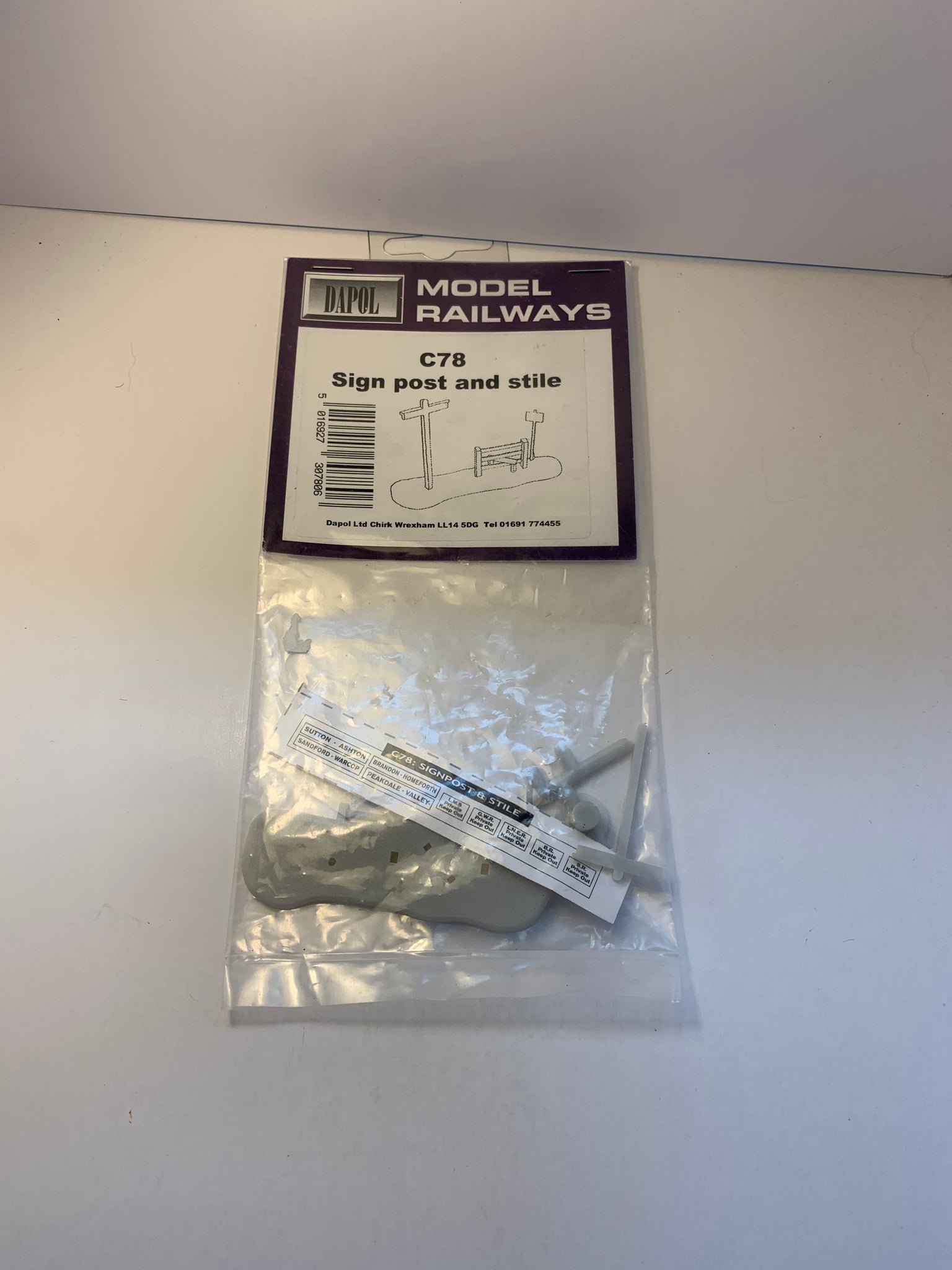 DAPOL/KITMASTER PLASTIC KITS OO SCALE