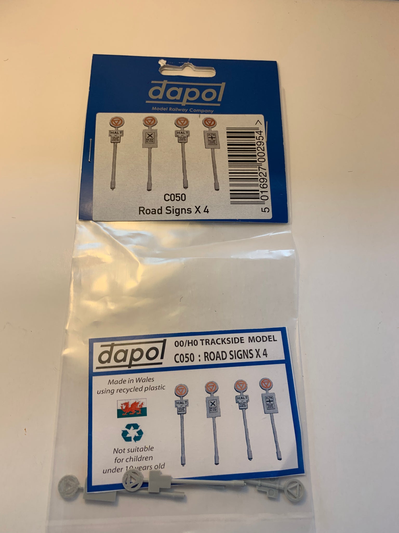DAPOL/KITMASTER PLASTIC KITS OO SCALE