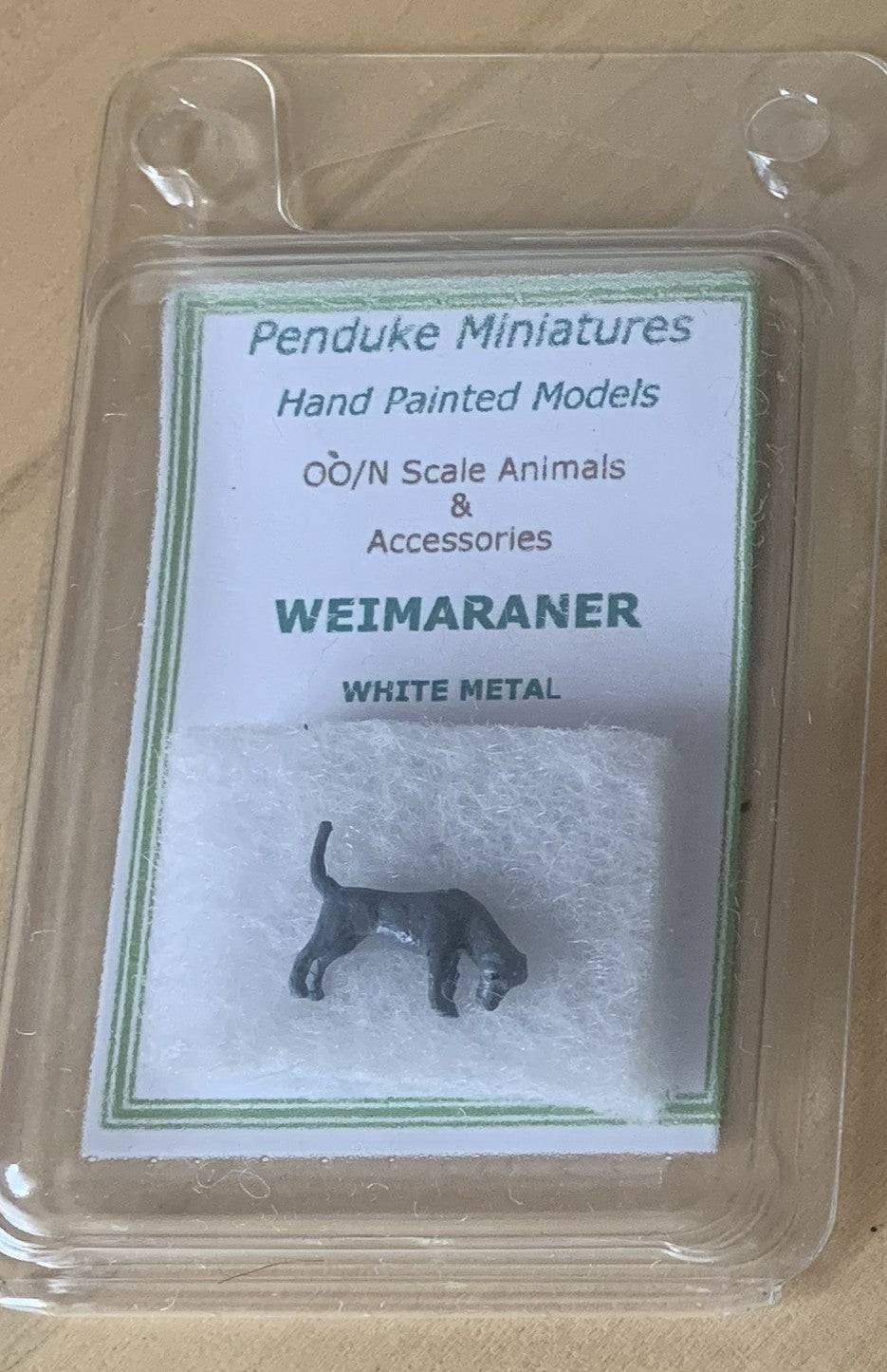 WEIMARANER DOG 00 SCALE