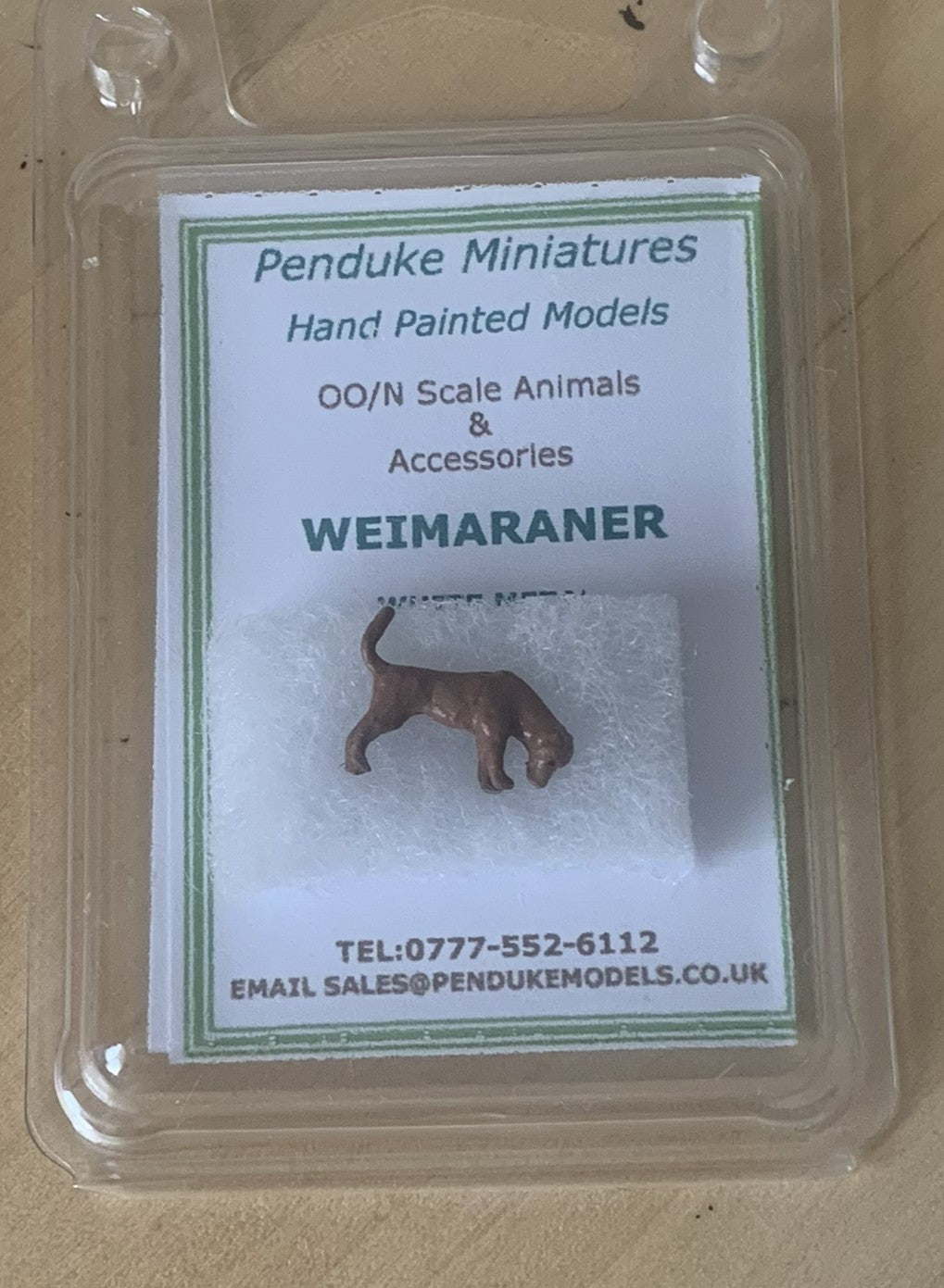WEIMARANER DOG 00 SCALE