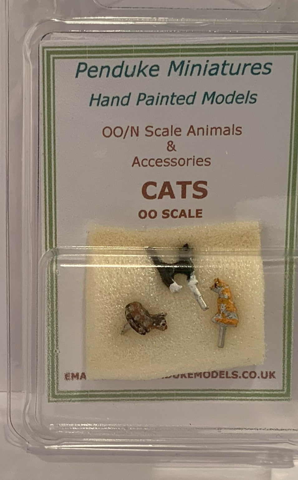CATS x 2/3 SCALE OO