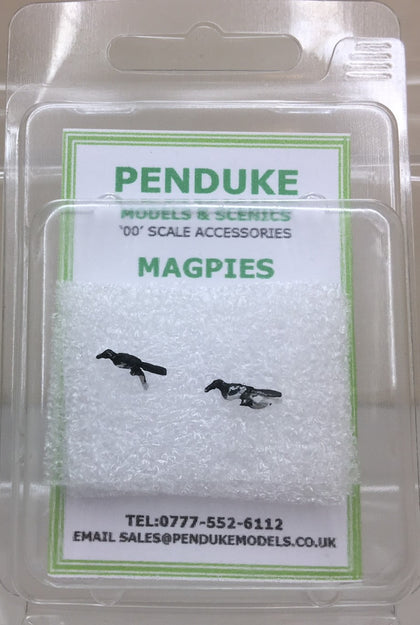 MAGPIES X 2 BIRDS '00' SCALE