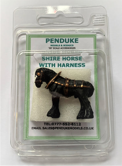 SHIRE HORSE WITH HARNESS '00' GAUGE