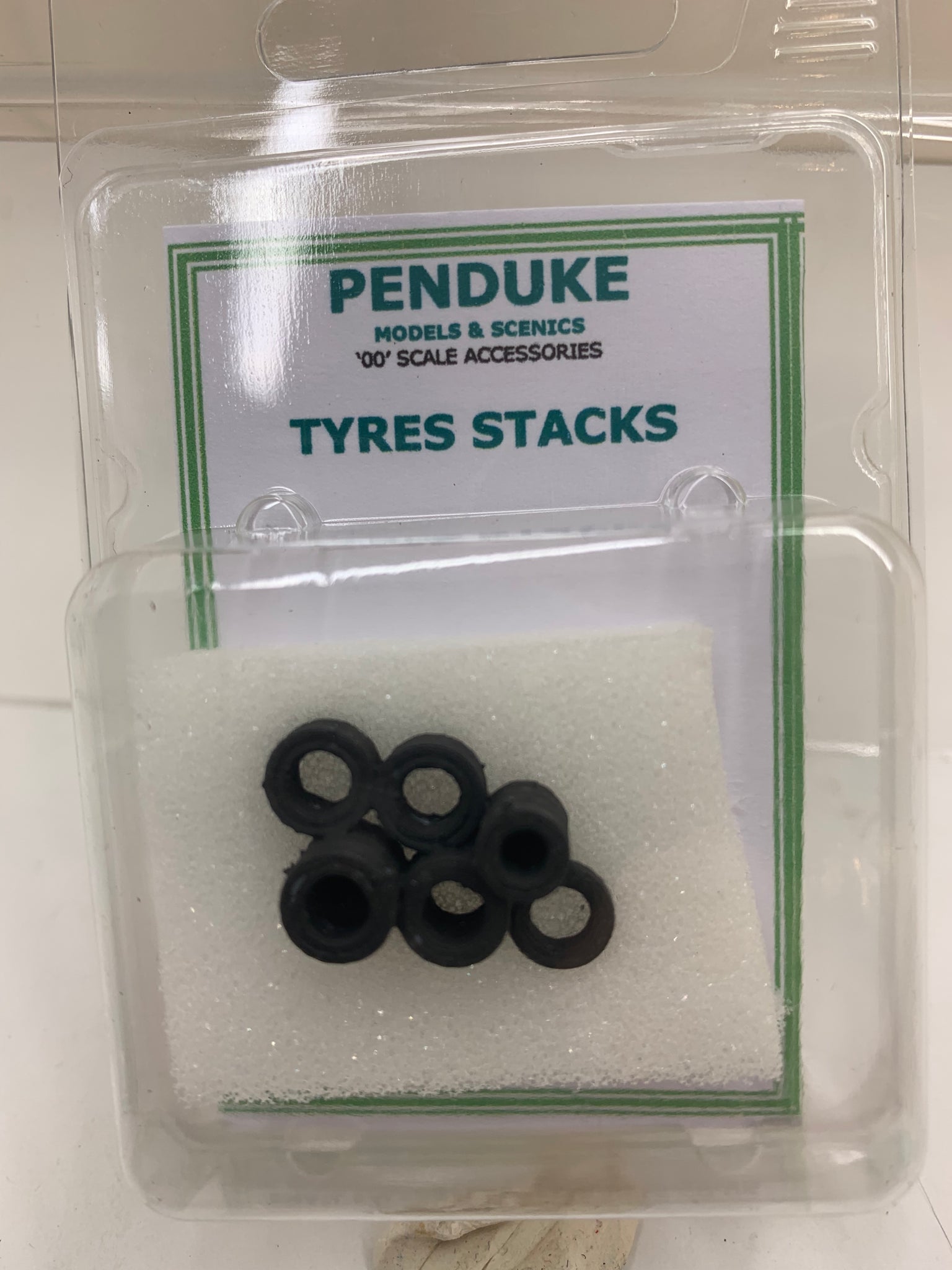 TYRE STACKS 3D PRINTED '00' SCALE