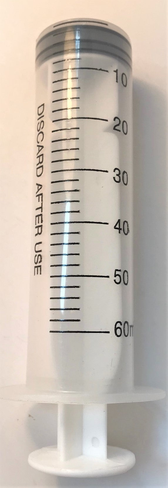 PLASTIC SYRINGE