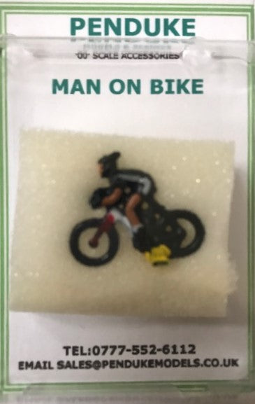 MAN ON BIKE OO SCALE