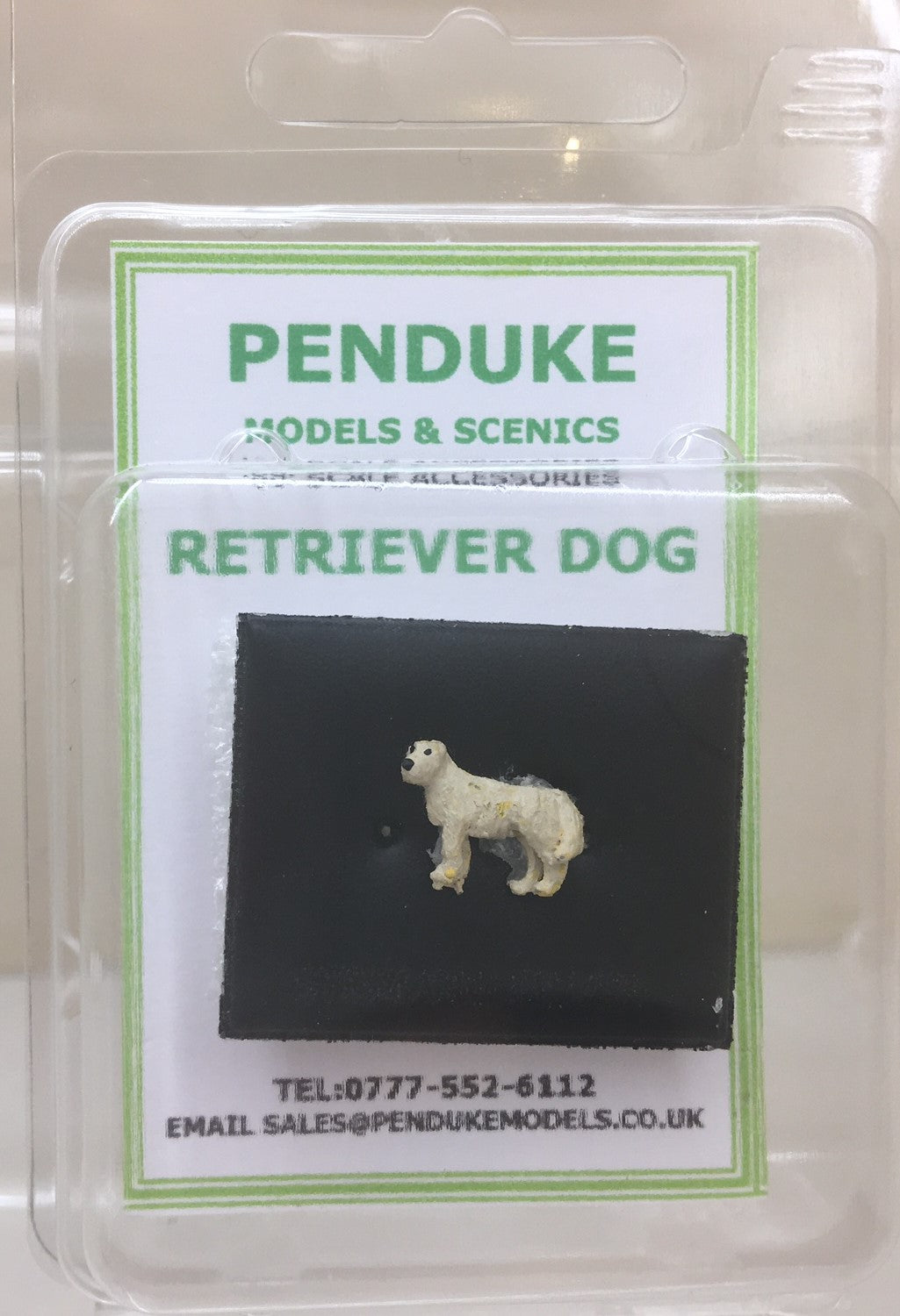 RETRIEVER DOG '00' SCALE